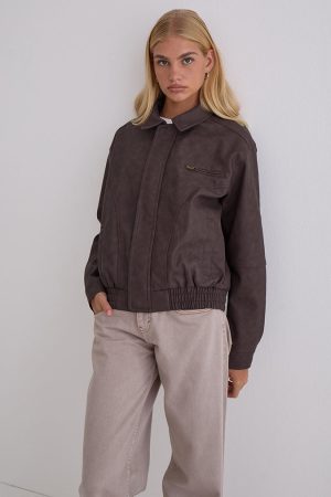 Aviara Cropped Jacket In PU Dark Brown