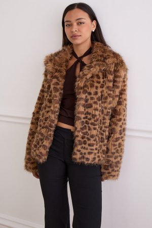 Joji Crop Faux Fur Jacket in Brown Leopard