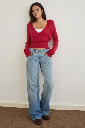 Nilza Wrap Top in Knit Red