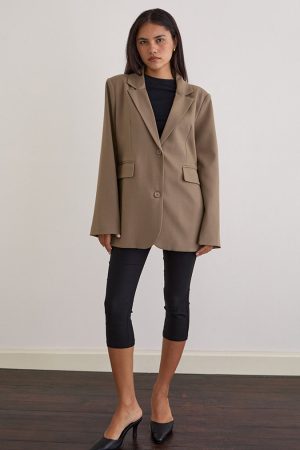 Maiwa Blazer in Textured Tailoring Beige