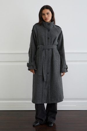 Ravari Belted Trench Coat in Charcoal Check